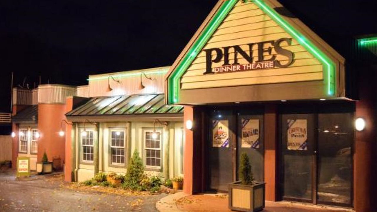 Pines Dinner Theatre